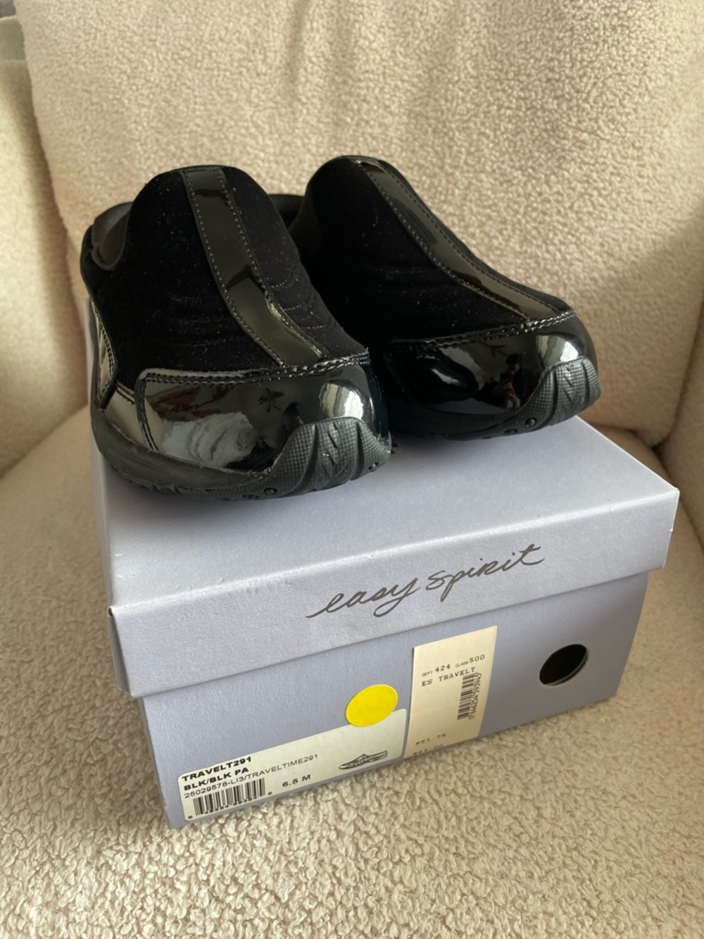 NIB Easy Spirit TRAVELTIME 6.5M Black Patent Velvet Classic Mule Sneaker Clogs